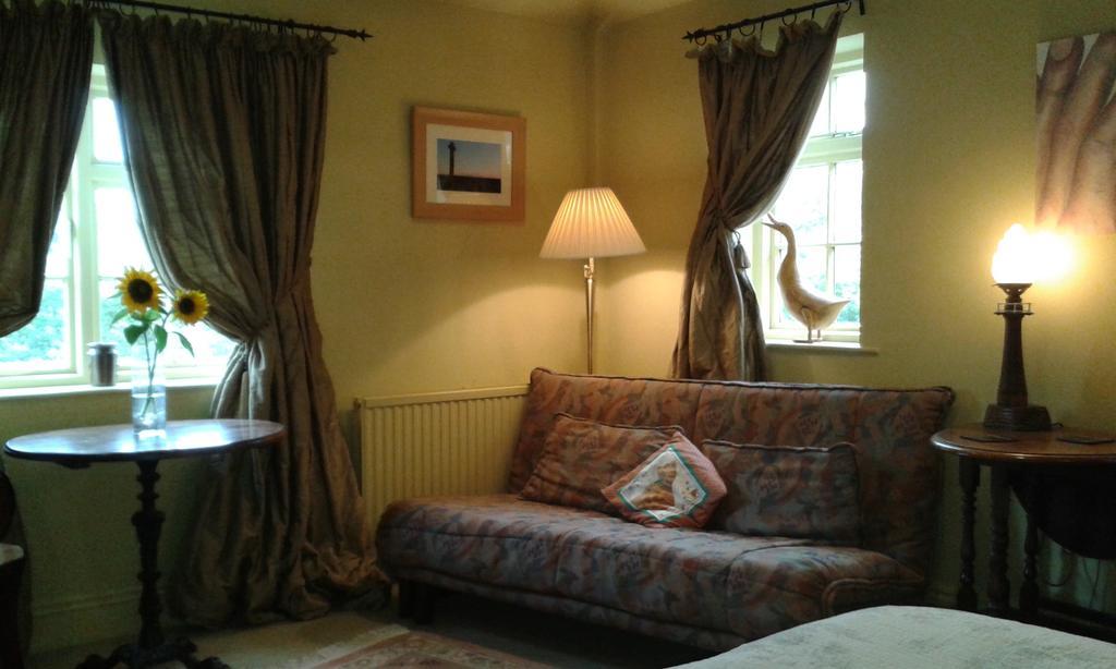 Thorpe Green House Vegetarian Bed & Breakfast Robin Hood's Bay Habitación foto